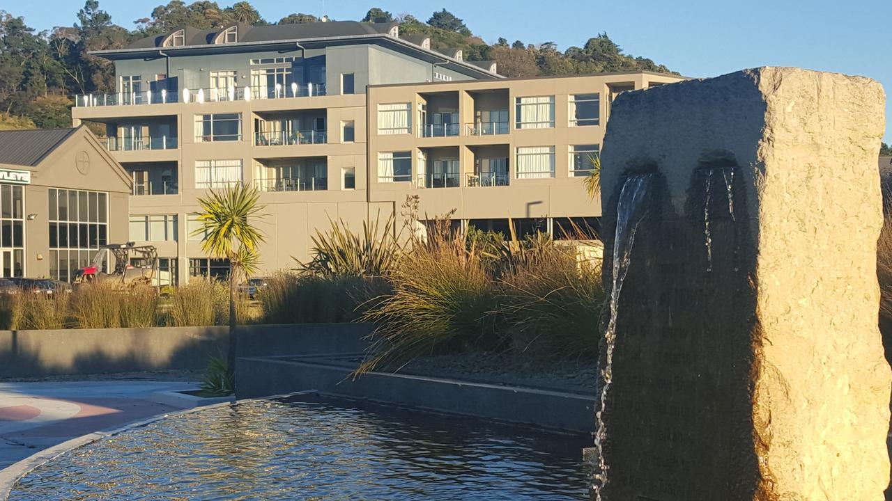 Marina View Apartments Gisborne Exterior photo